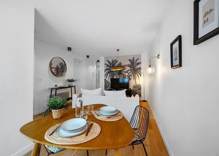 Les Palmiers, Quiet And Air-conditioned Apartmán Nice